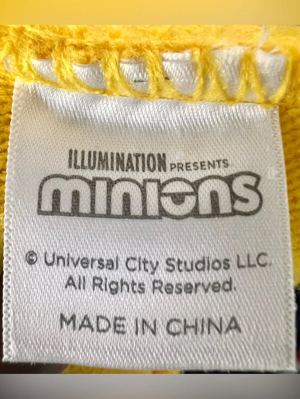 Minions Bob Beanie Yellow 3D Goggles Two-Tone Eyes Knit Hat OS